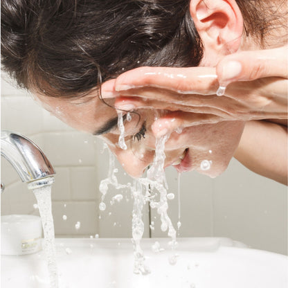 Pure Start Detoxifying Facial Cleanser