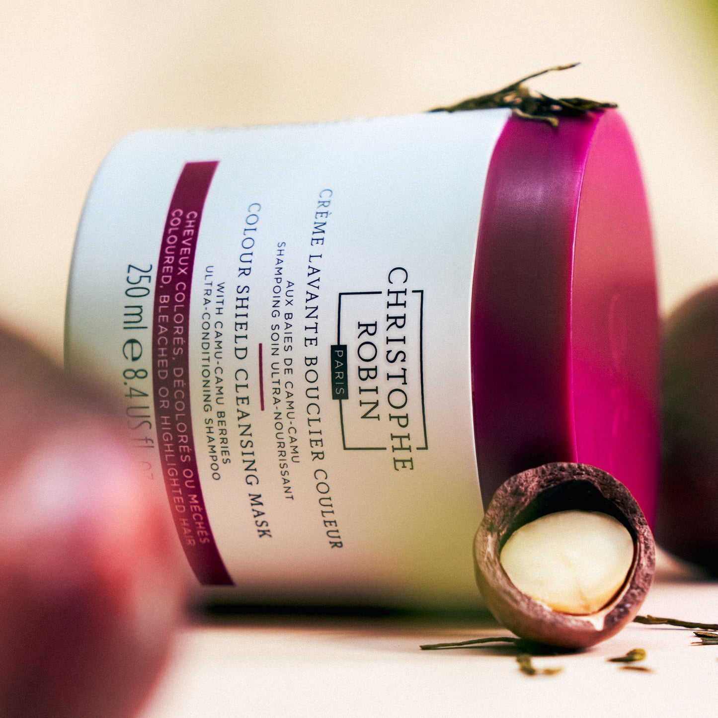 Colour Shield Cleansing Mask With Camu-Camu Berries