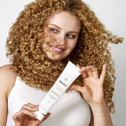 Weightless Mega Curl Enhancer