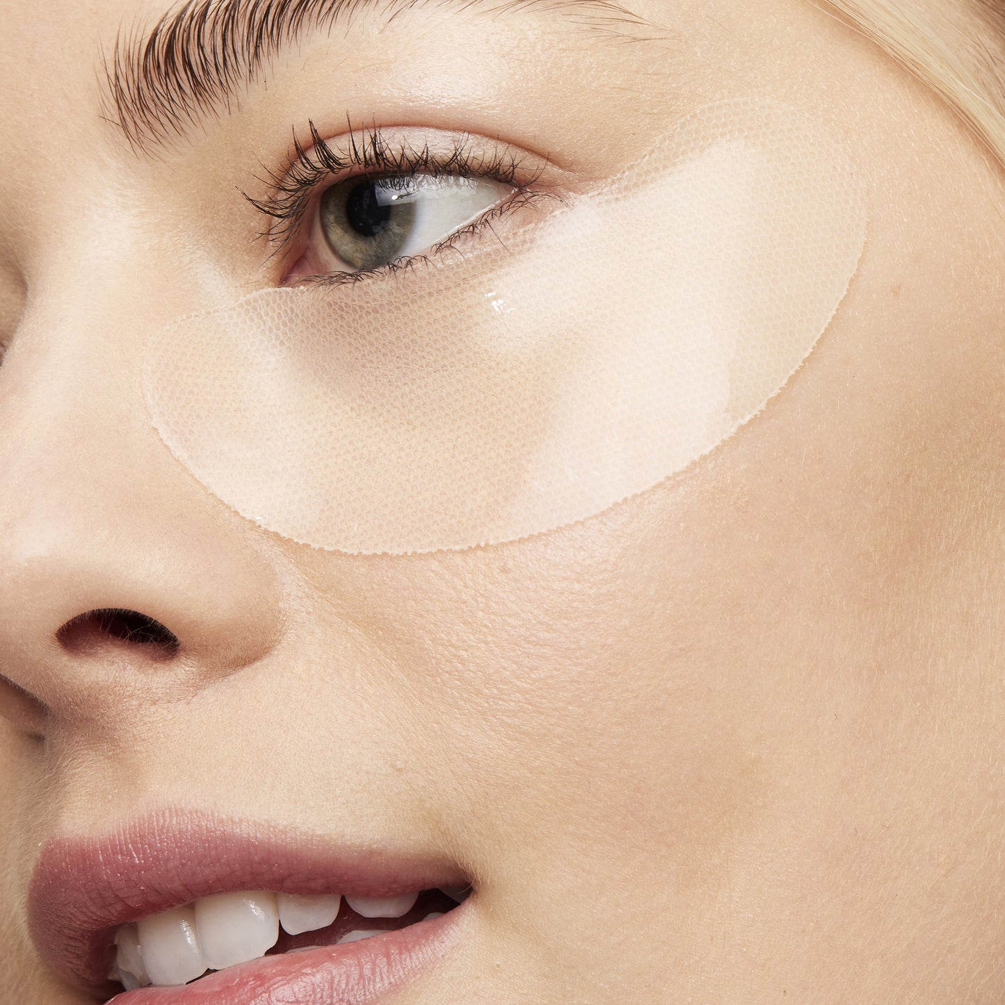 Multi-Task Serum Eye Mask