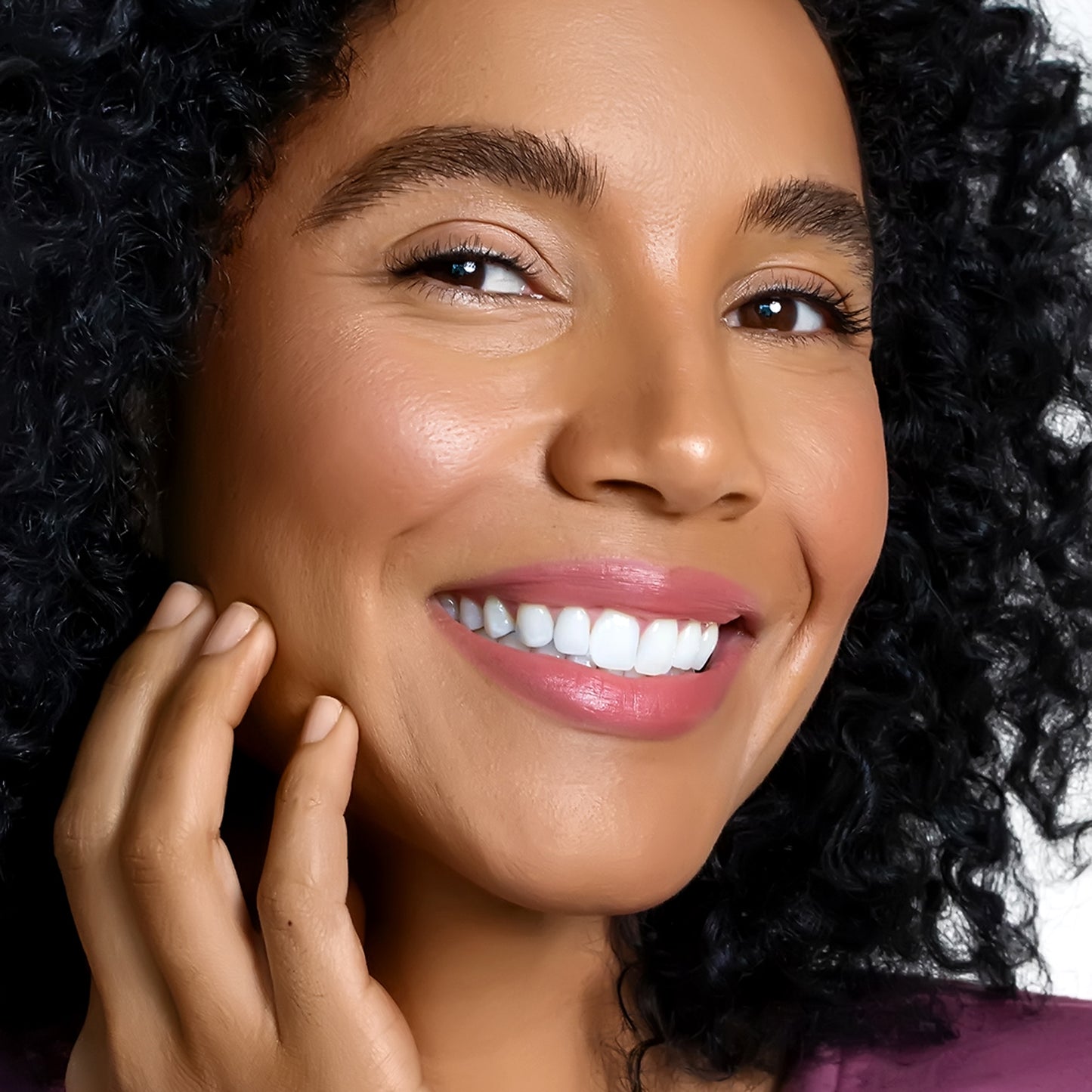 Lit Mist Illuminating Dewy Makeup Setting Spray