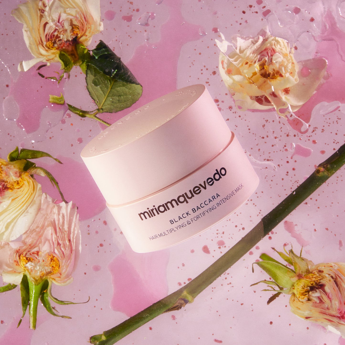 Black Baccara Multi Forti Intensive Mask