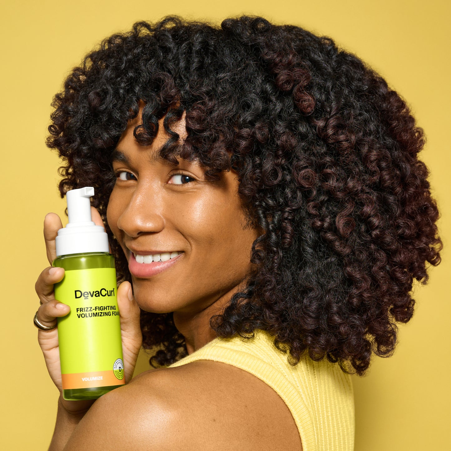 Frizz-Fighting Volumizing Foam