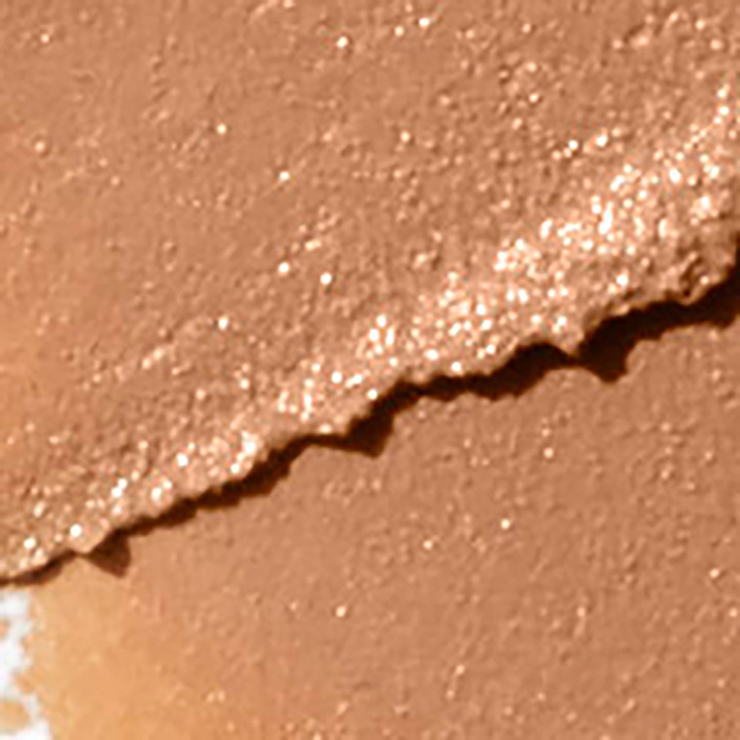 Solar Infusion Soft-Focus Cream Bronzer