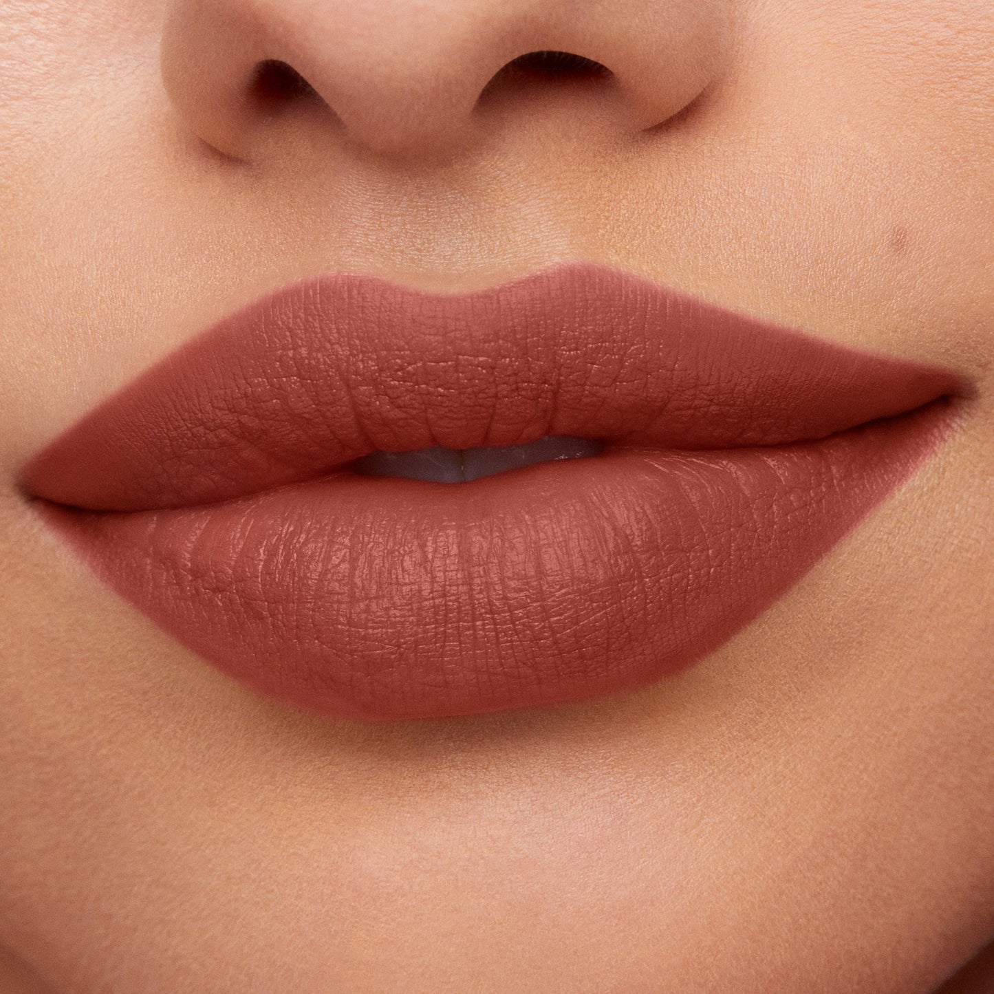 Mineralist Lasting Lip Liner