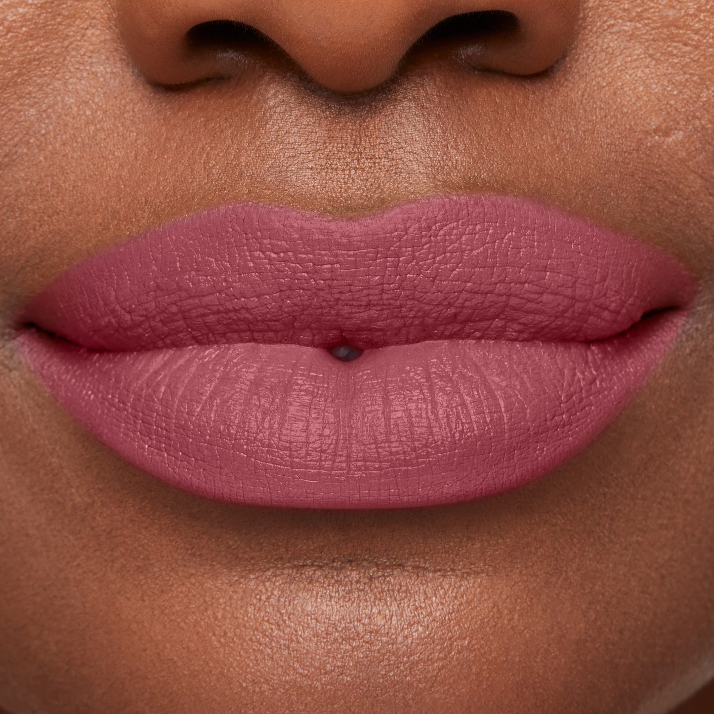 Mineralist Lasting Lip Liner