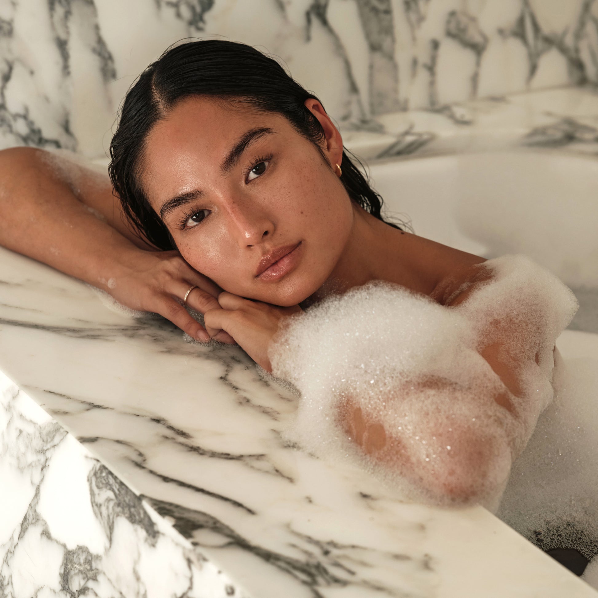 Cloud Foaming Bath