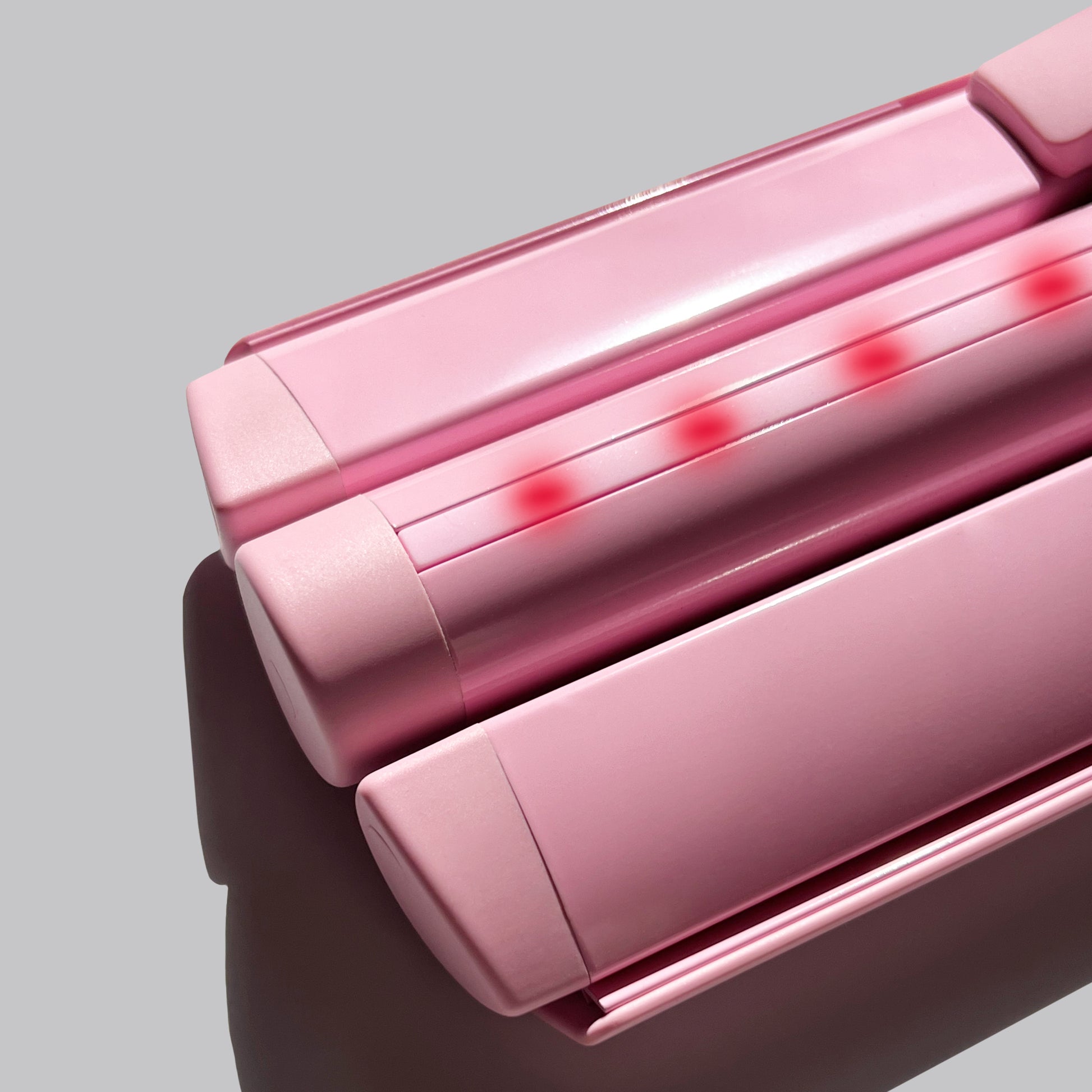 M Infared Triple Barrel Waver - Pink