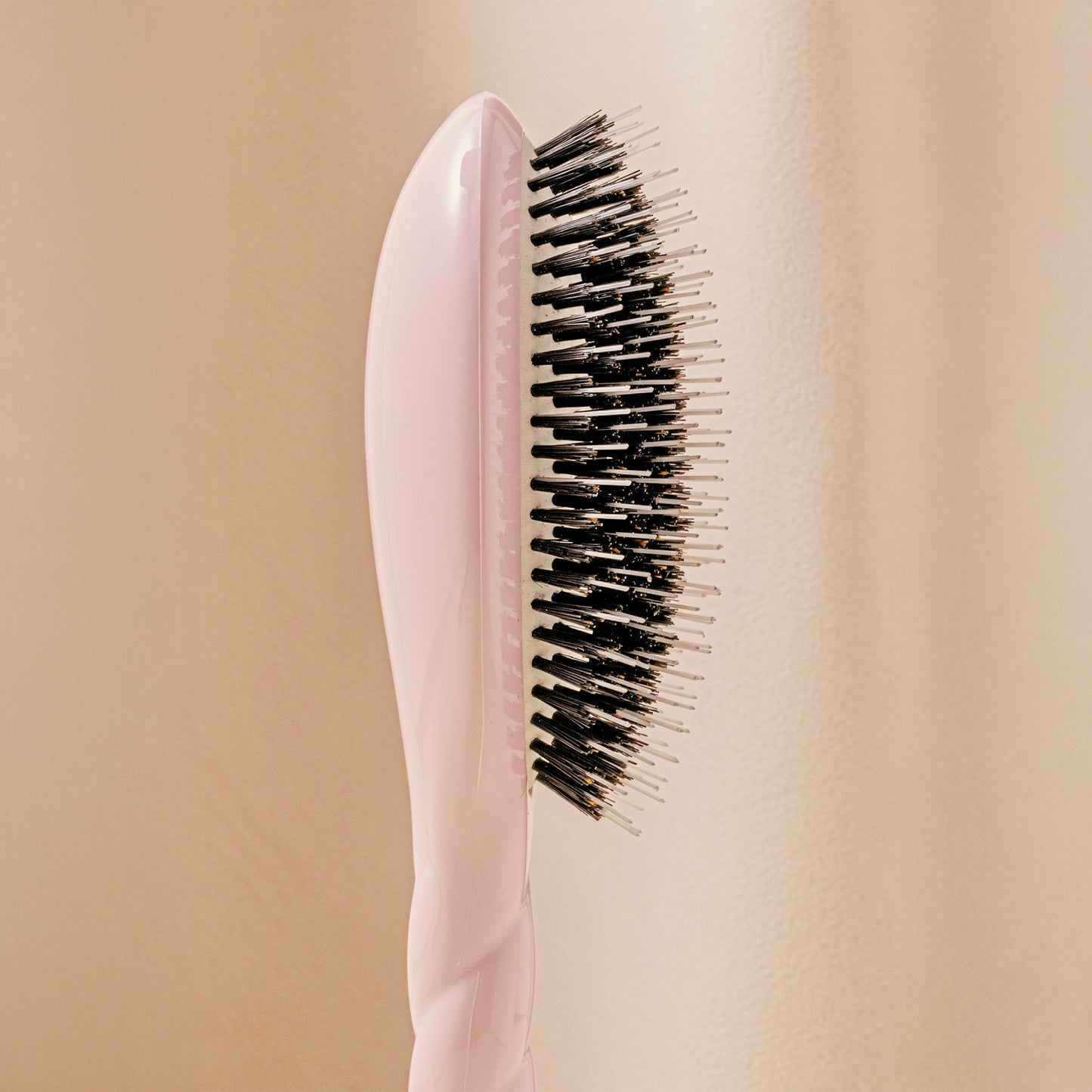Large Brush N.02 The Care & Detangling HairBrush