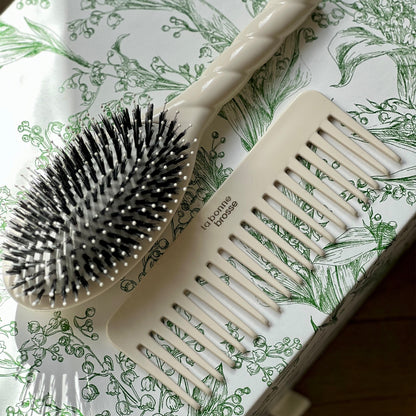 Large Brush N.03 The Gentle Scalp Care HairBrush