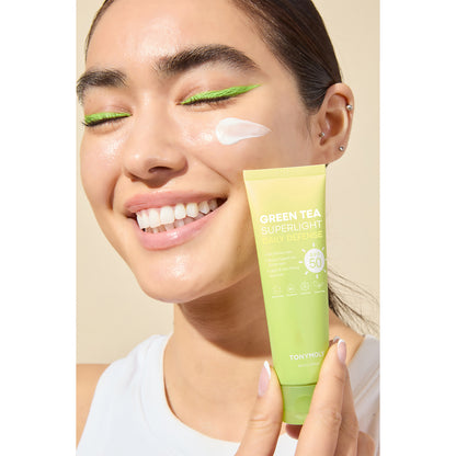 Green Tea Superlight Daily Defense Sunscreen