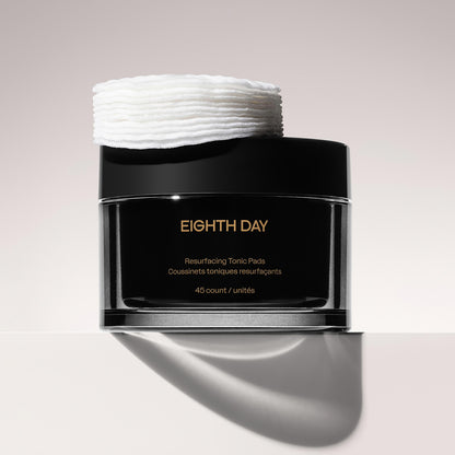 The Resurfacing Tonic Exfoliating Pads