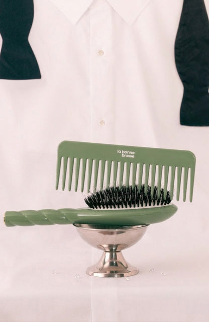 The Large Detangling Comb in Acetate Sage Green
