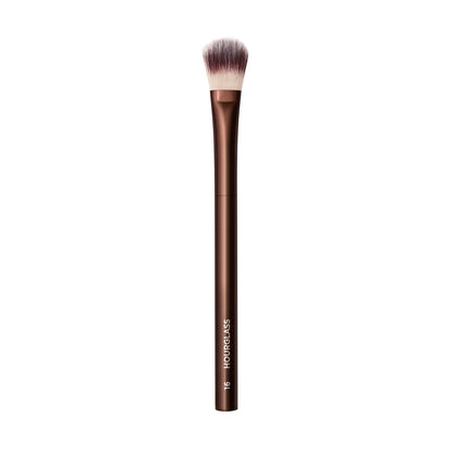 No. 16 Highlighter Brush 1 ct