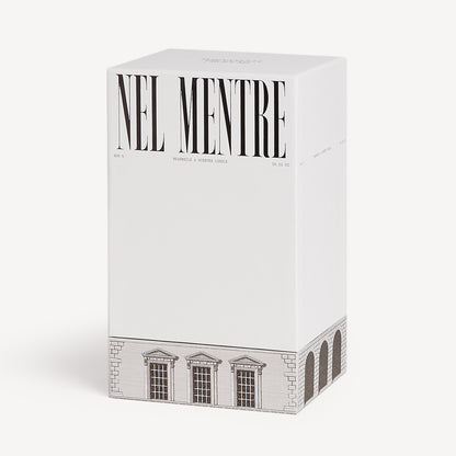 Tall scented Candle NEL MENTRE - Immaginazione Fragrance - Architettura Décor