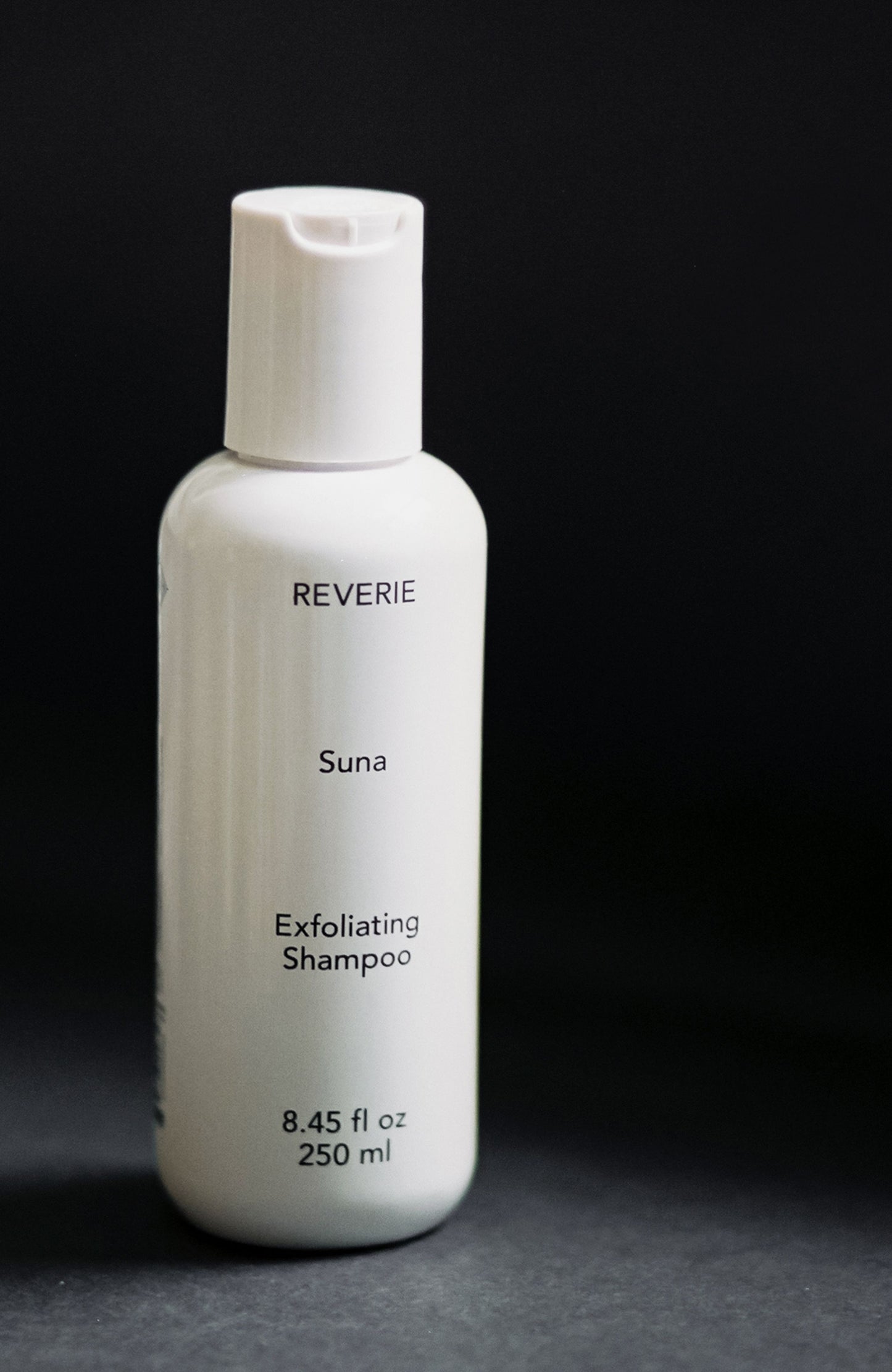 Suna Exfoliating Shampoo