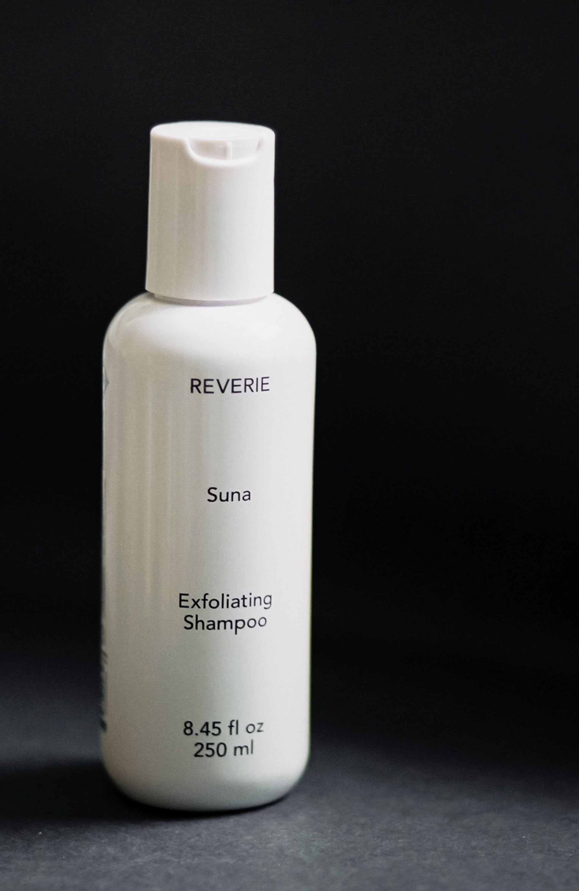 Suna Exfoliating Shampoo