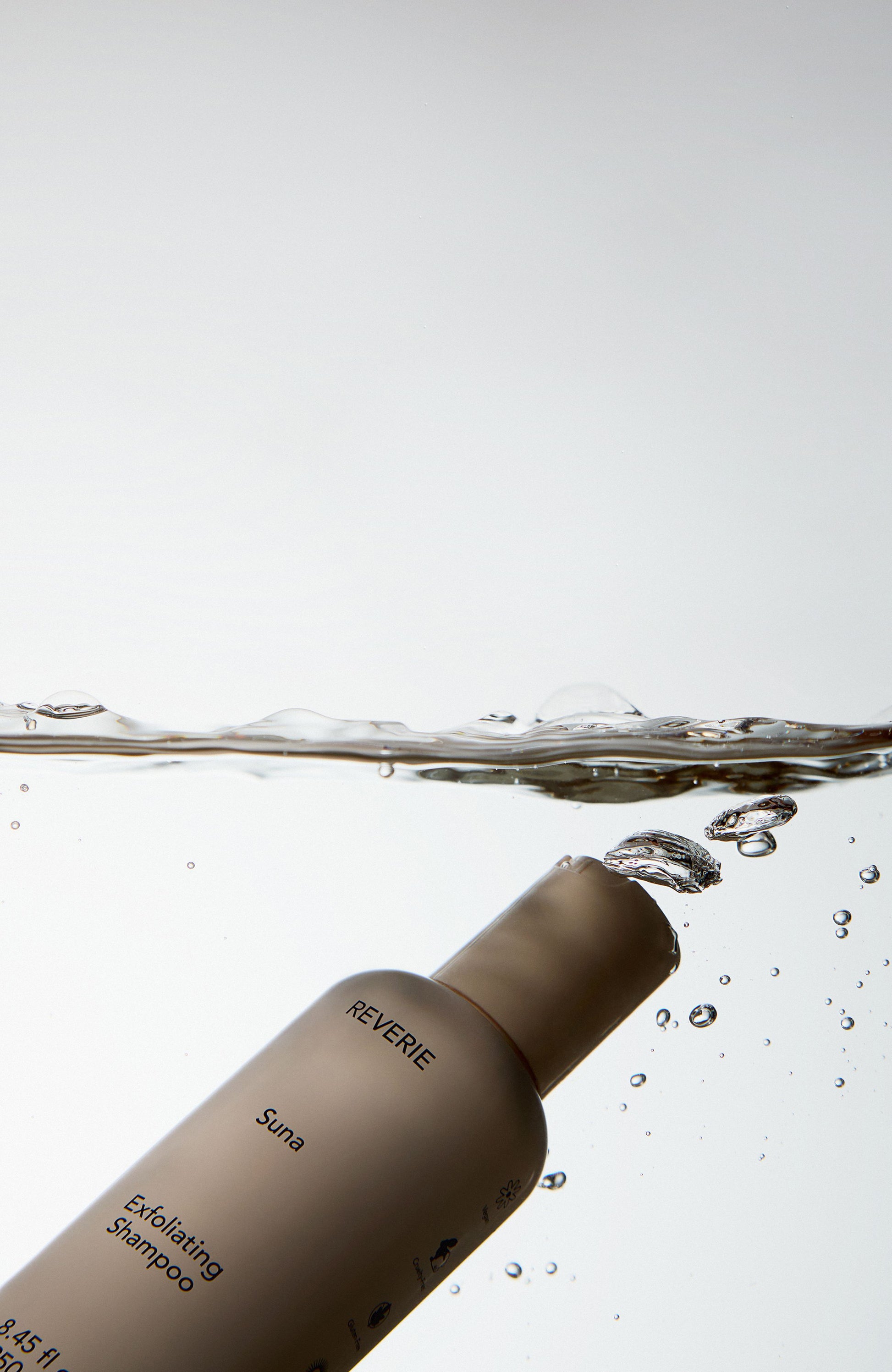 Suna Exfoliating Shampoo