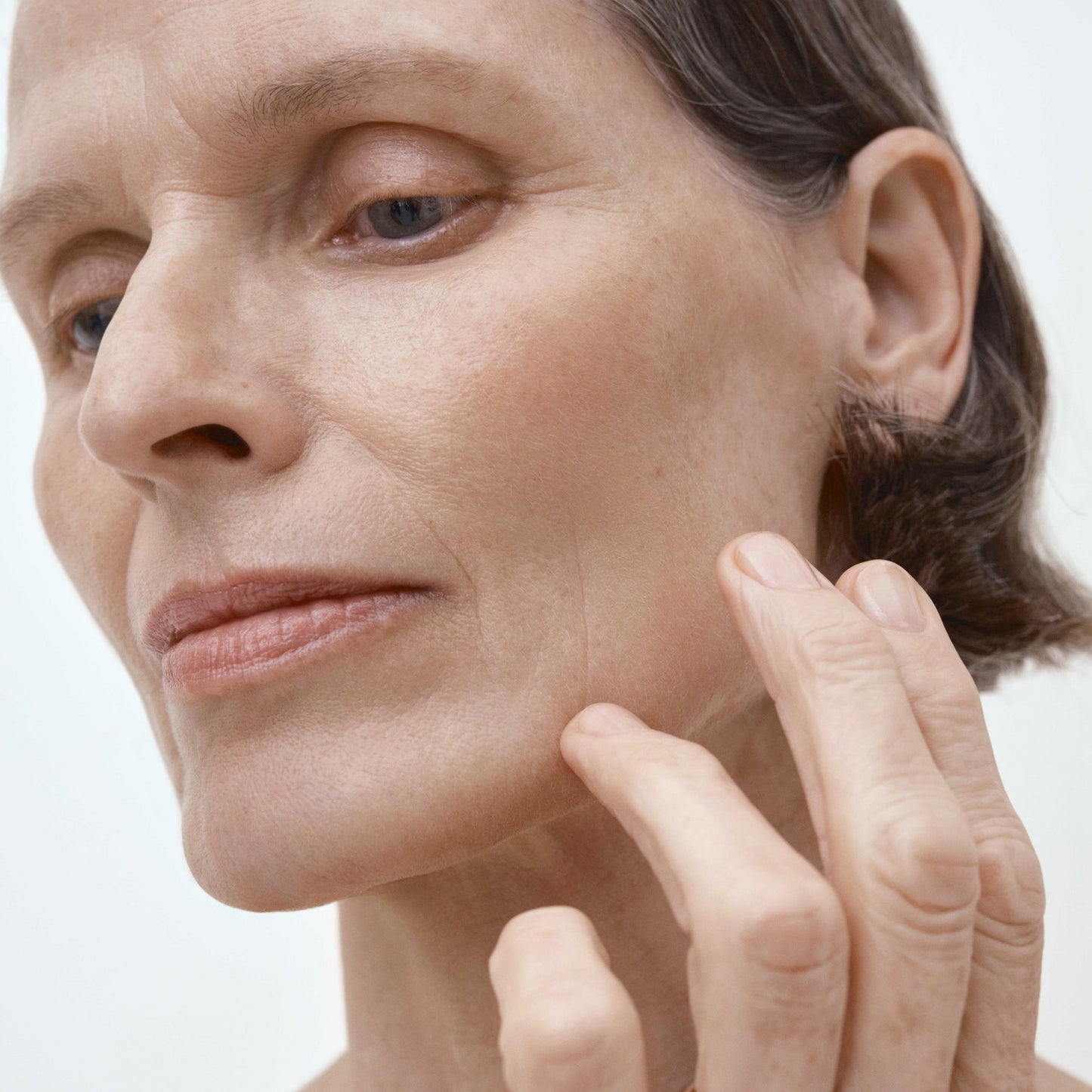 The SMOOTH Dynamic Wrinkle Defense Serum
