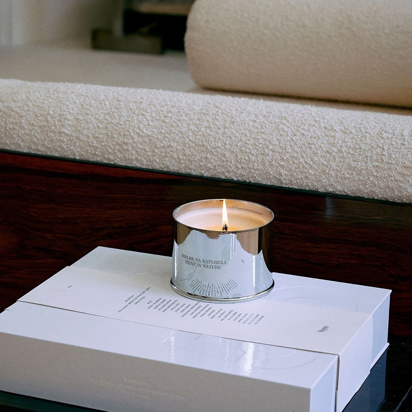 Vela Jungle Candle